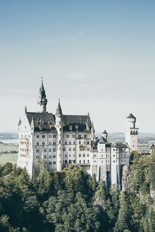 NEUSCHWANSTEIN CASTLE